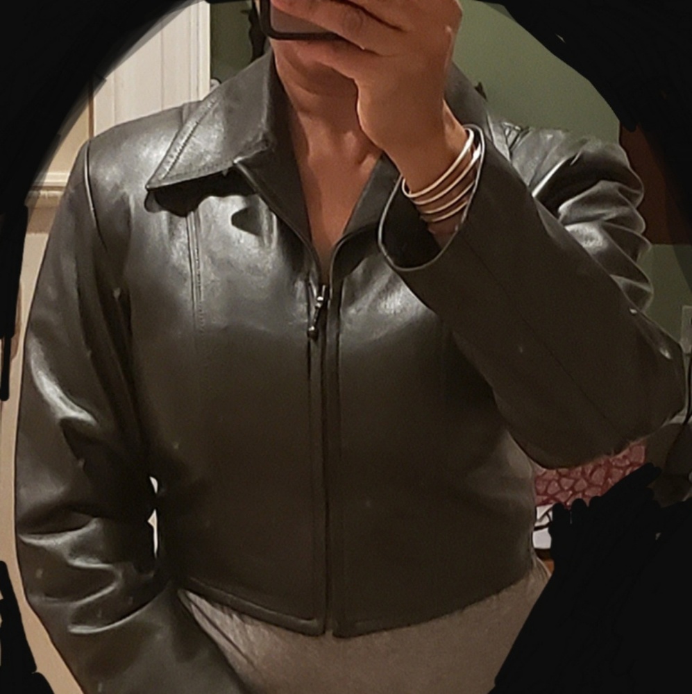 Leather moto jacket size M-fits like S